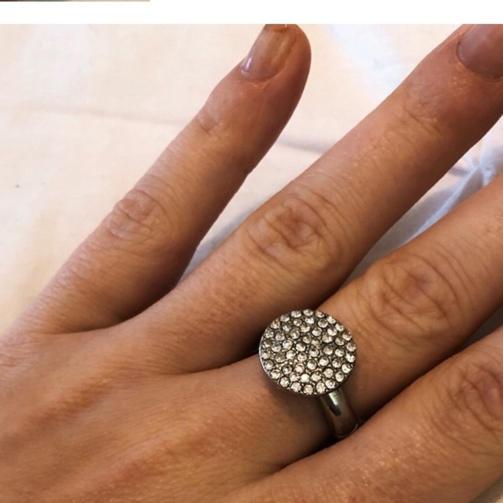 Silver ring - Picture 3 of 3